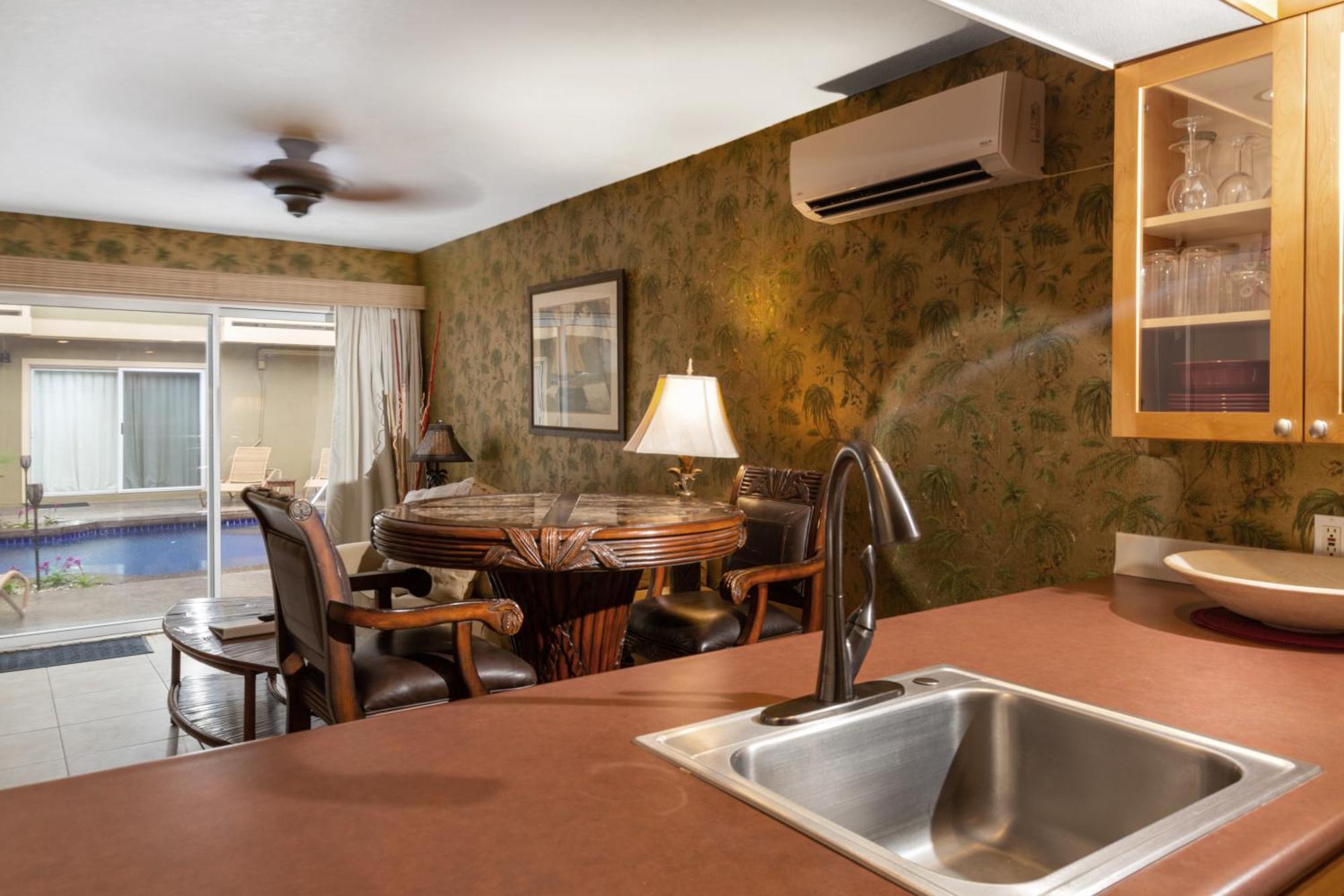 Lotus Suite, 1 Bedroom, Sleeps 4, Pool & Bbq, Pre-Renovation Summer Sale كيهي المظهر الخارجي الصورة